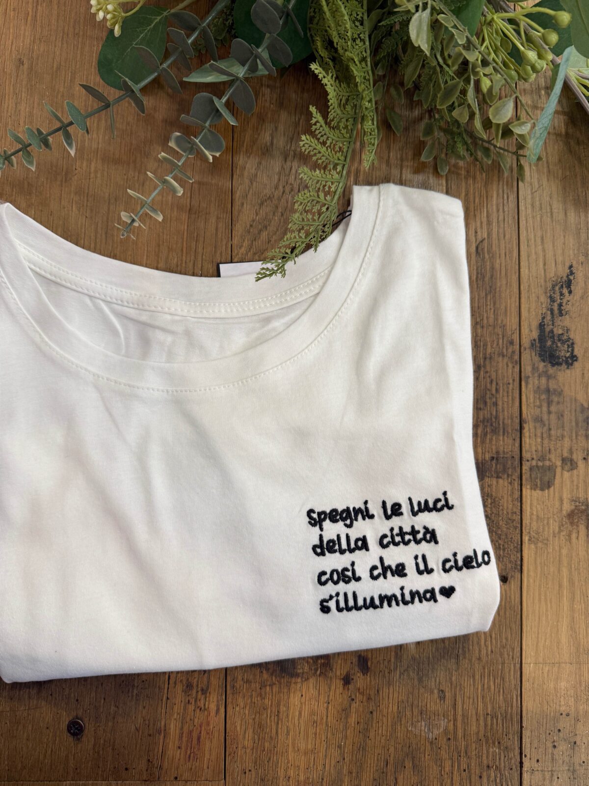 T-shirt SPEGNI LE LUCI