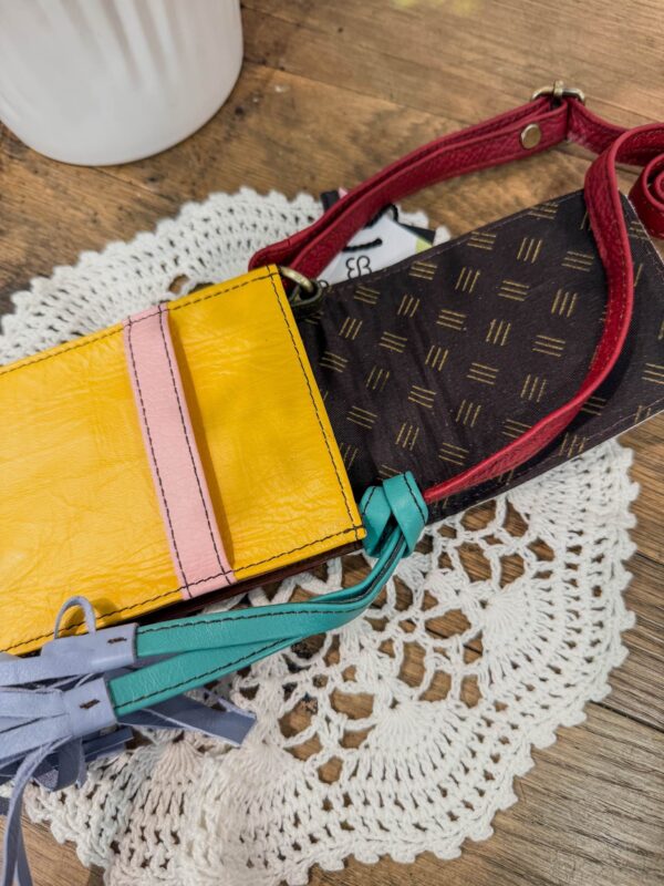 Porta cellulare SORUKA var1